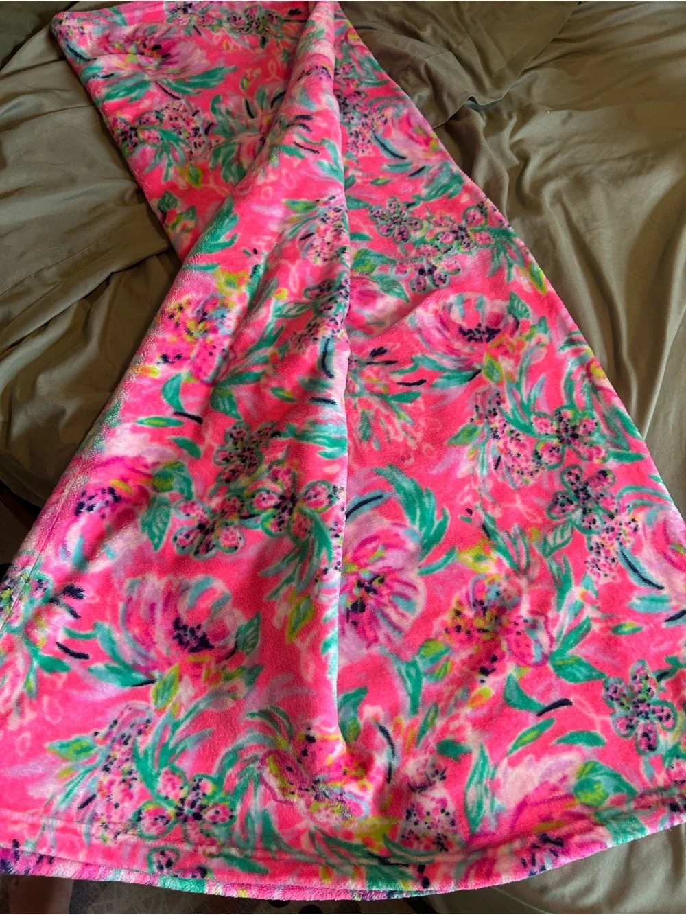 Lilly Pulitzer super soft